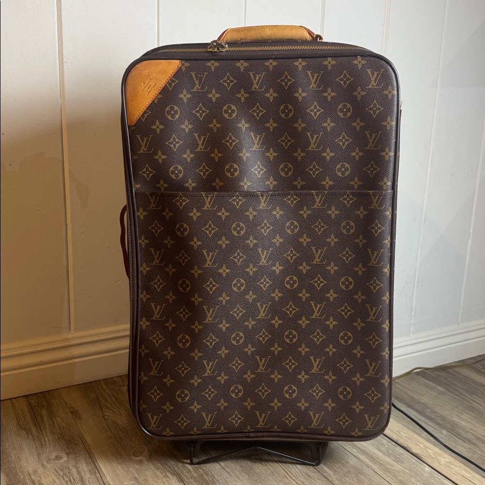LV Monogram Suitcase 24” Vachetta Missing Pulls - Picture 3 of 17
